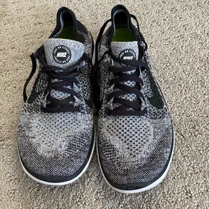 Women’s Nike Free RN Flyknit